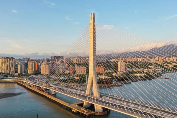 新北新地標！淡江大橋
